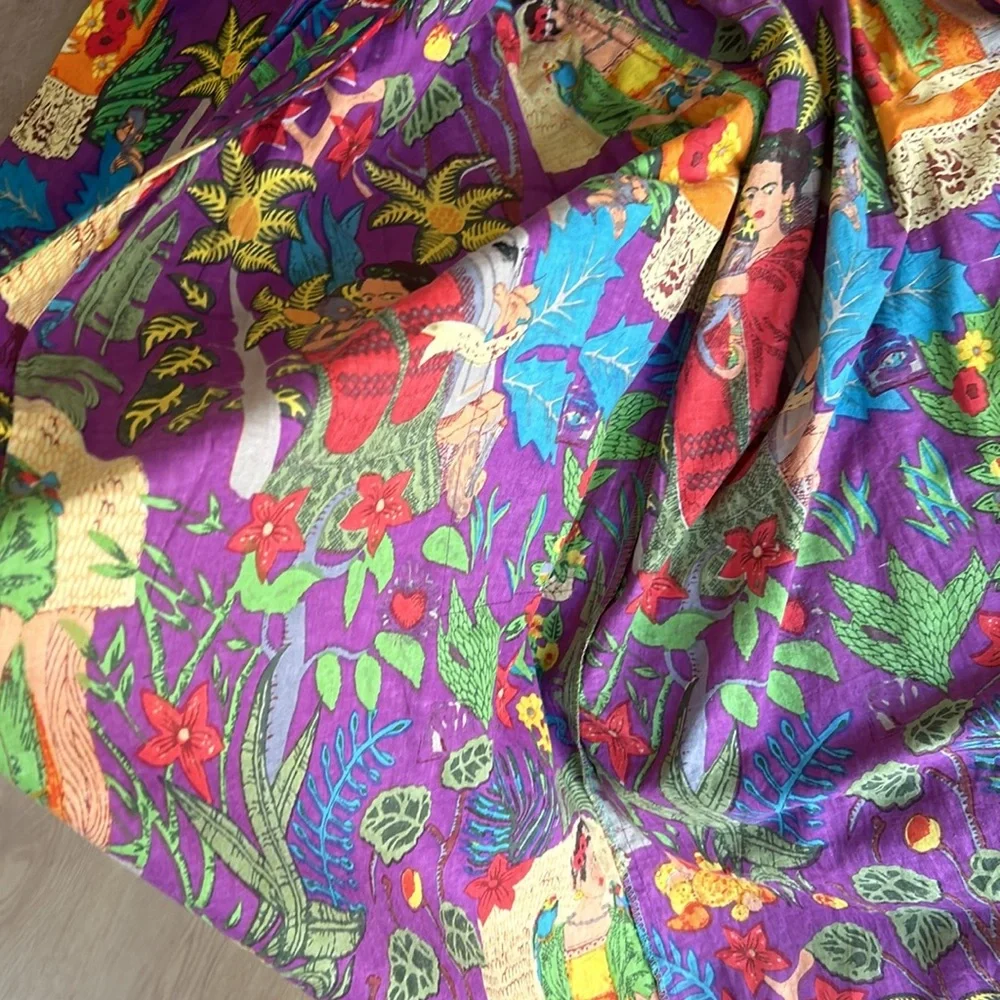 Frida Kahlo Lightweight Robe - Picture 7 of 13
